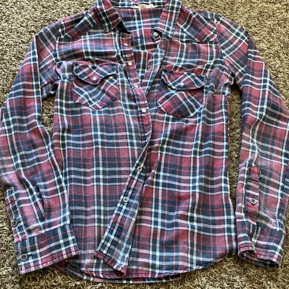 Flannel Button Up Long Sleeve Shirt